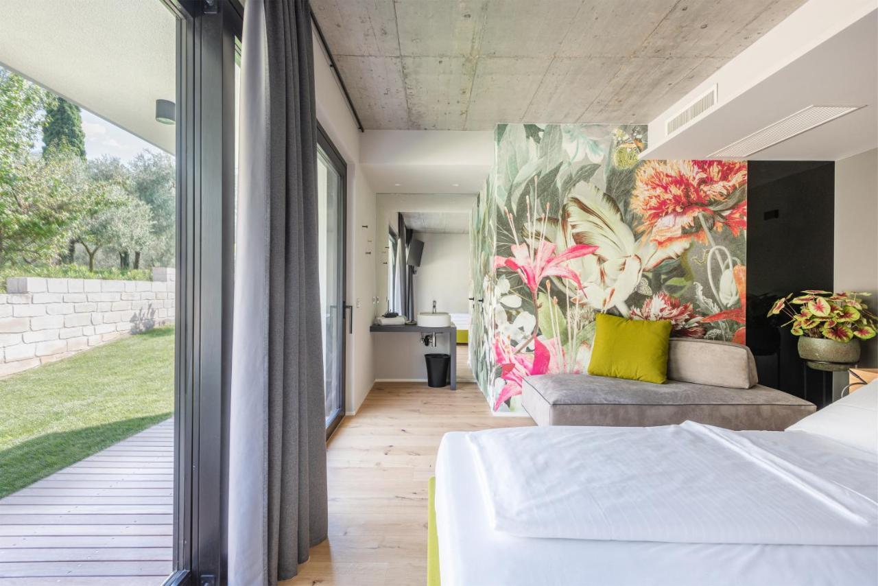 Bed and Breakfast Oleeva Garda Living - Adults Only Riva del Garda Exterior foto
