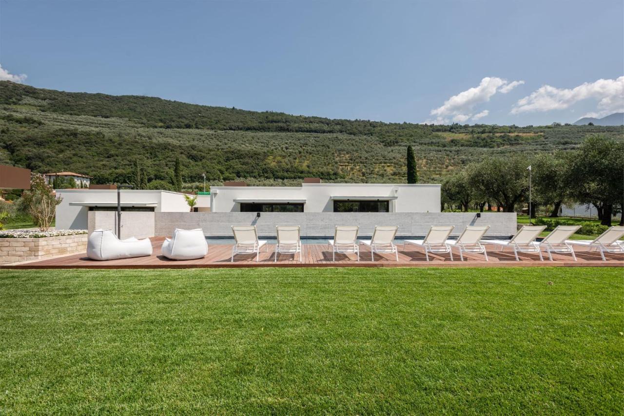 Bed and Breakfast Oleeva Garda Living - Adults Only Riva del Garda Exterior foto